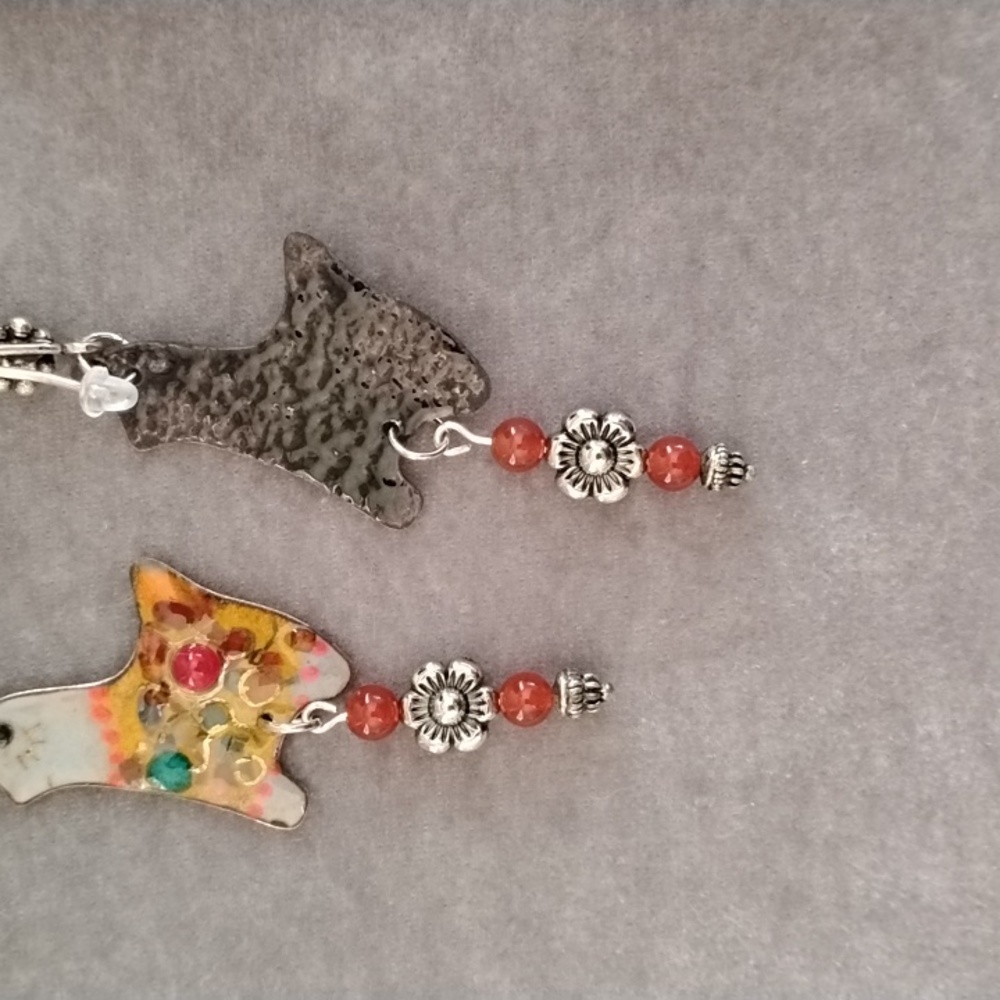 Hand Crafted Llama Enamel Earrings With Carnelian - Picture 4 of 4